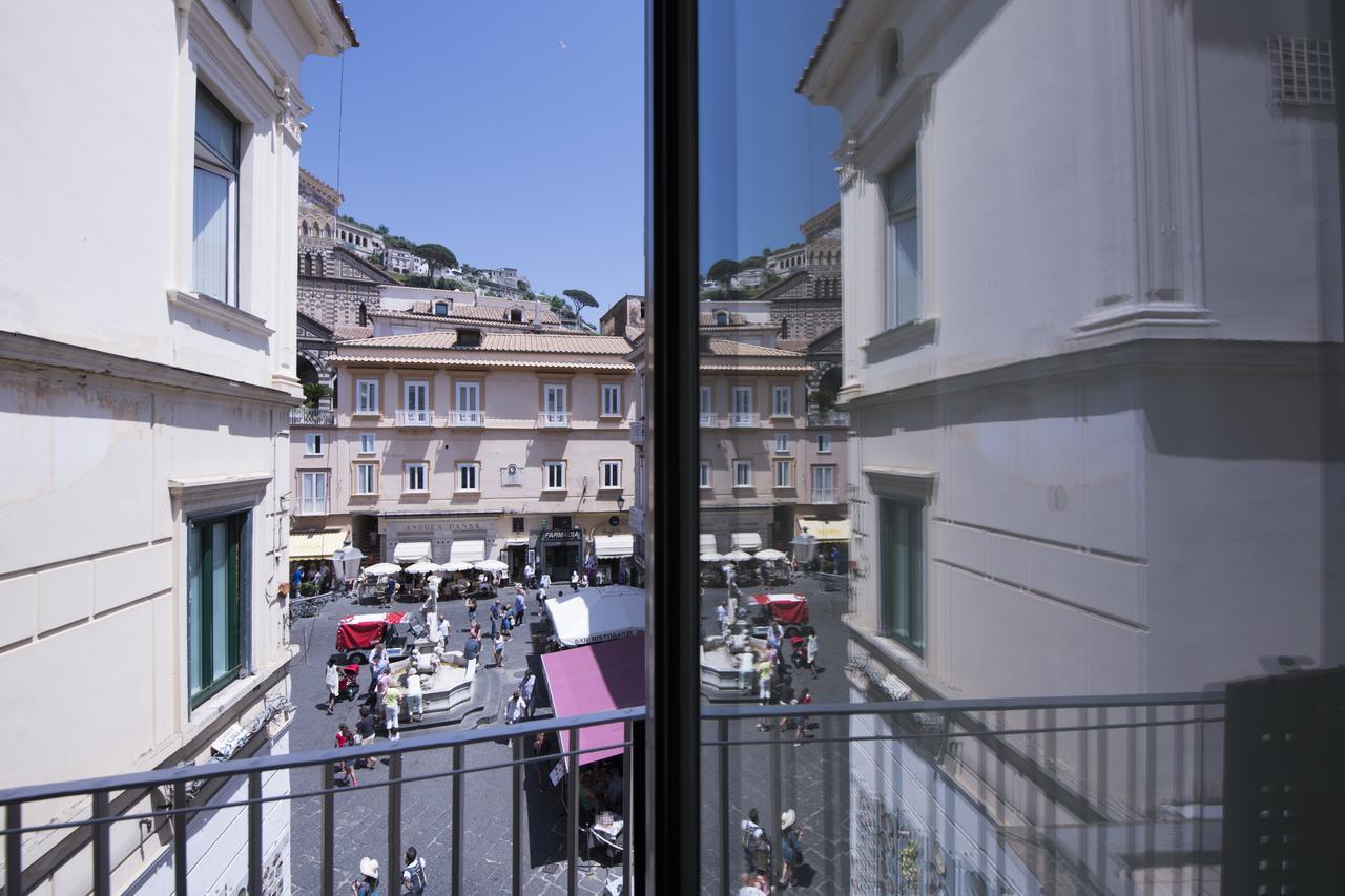 La Bambagina Hotel Amalfi Exterior photo