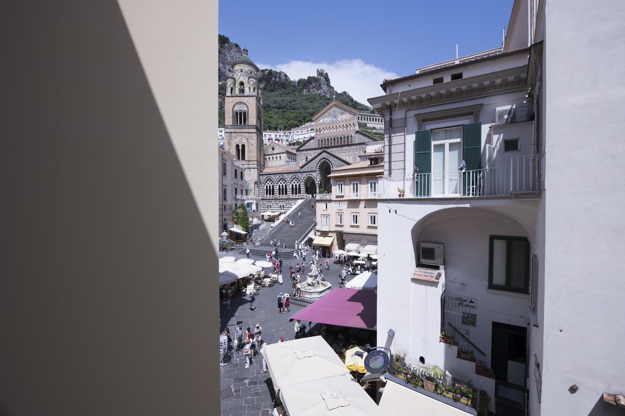 La Bambagina Hotel Amalfi Exterior photo