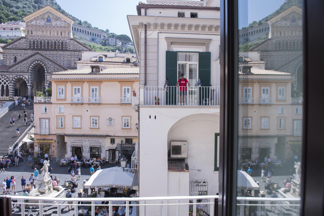 La Bambagina Hotel Amalfi Exterior photo