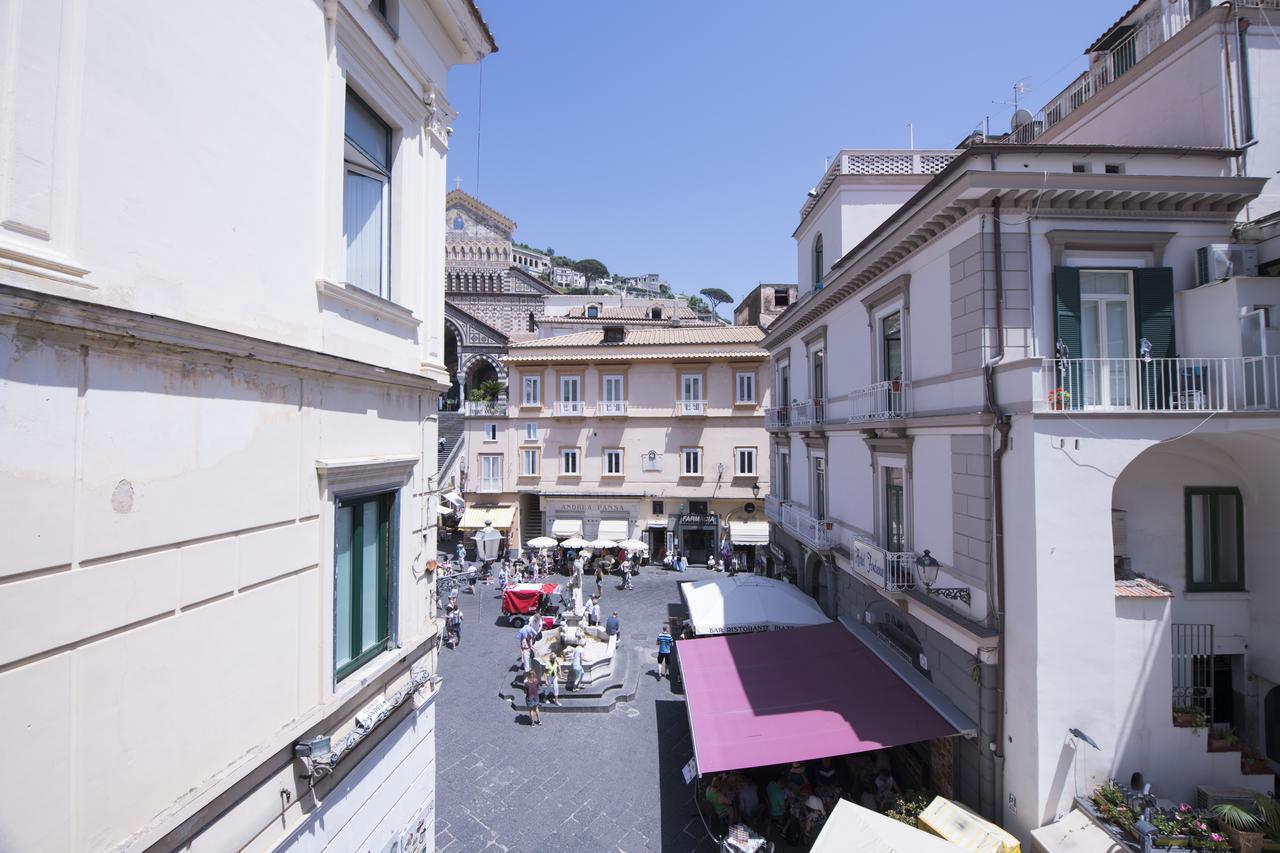 La Bambagina Hotel Amalfi Exterior photo